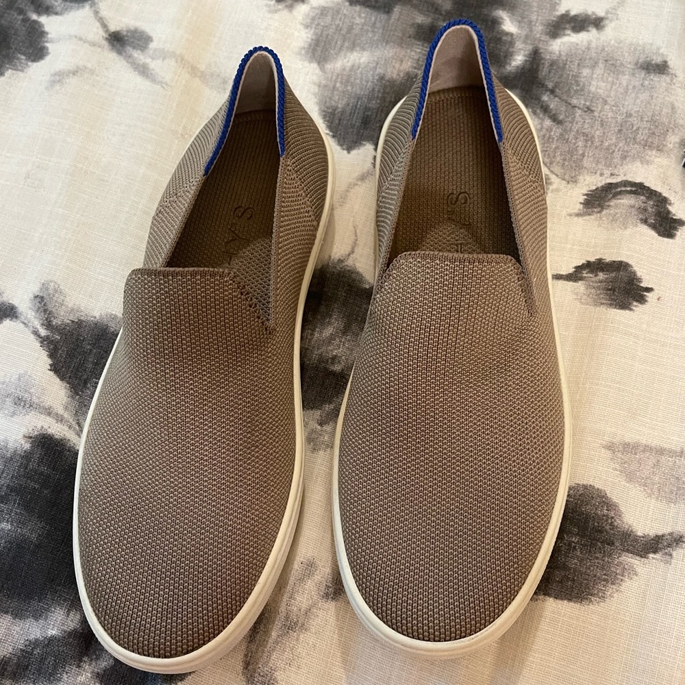 Rothy’s the Original Slip on size 6 Latte brown
